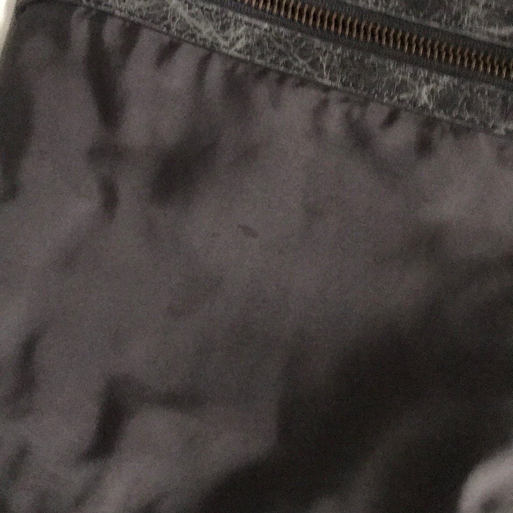 Grey bag - Picture 2 of 2